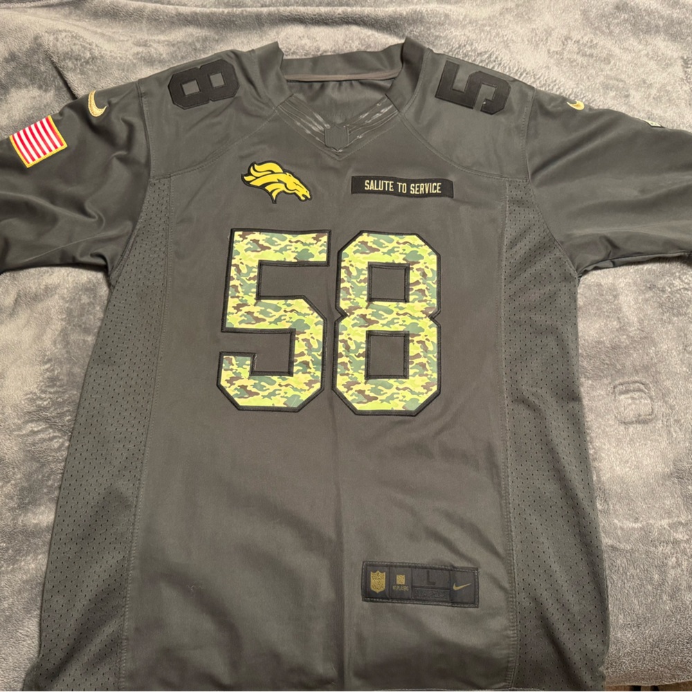 Von Miller Salute to service Jersey